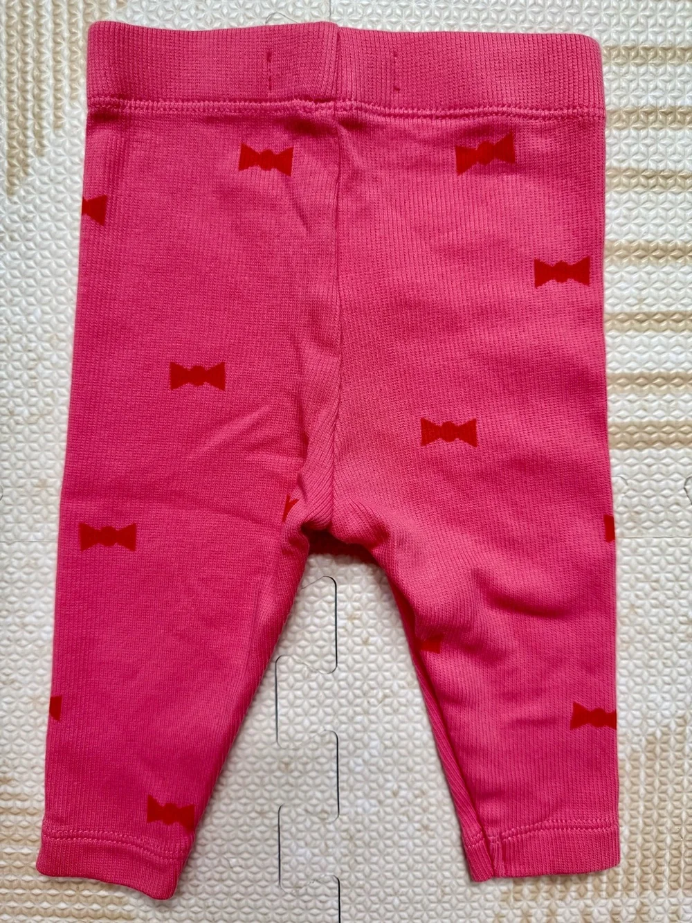 Tiny Cottons Pink Baby Leggings with Bow Print